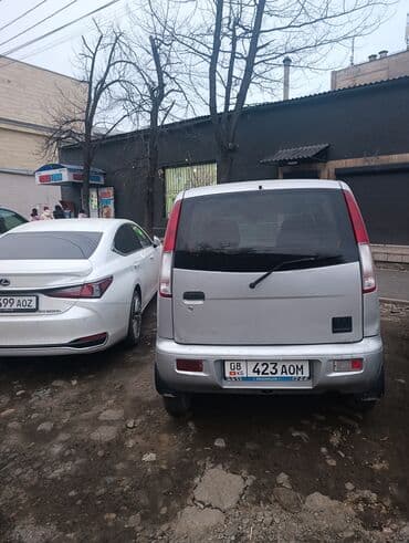 обмен на квартира: Daihatsu Move: 2002 г., 1 л, Механика, Бензин, Хэтчбэк — 2