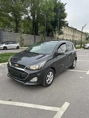 Chevrolet Spark: 2020 г., 1 л, Вариатор, Бензин, Хэтчбэк — 2