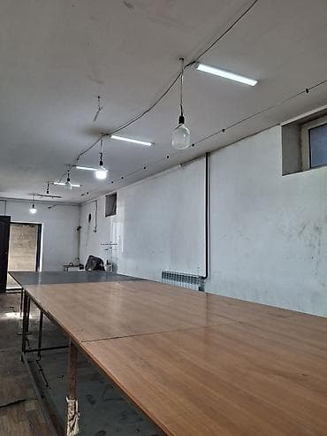 Диваны: Закройный стол, В рассрочку, цвет - Коричневый — 1