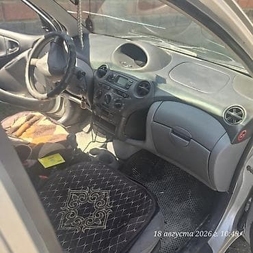 тайота ярись: Toyota Yaris: 1999 г., 0.1 л, Механика, Бензин, Хэтчбэк — 4