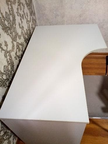 стол доя офиса: Письменный стол, Б/у — 3