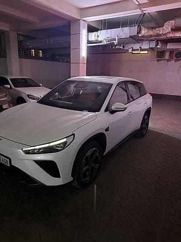 Voyah: Voyah : 2024 г., 1.5 л, Автомат, Электромобиль, Кроссовер — 3