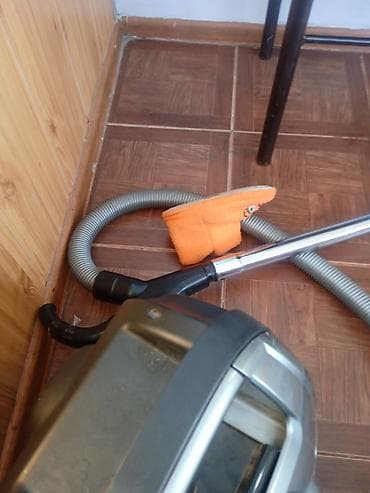 стройител: Услуги по поиску и ремонту повреждений кабеля/коммуникаций в земле - — 9