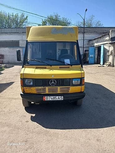 рабочие одежда: Рекламный борт-фаургон (рекламный автомобиль) с полноцветными — 5