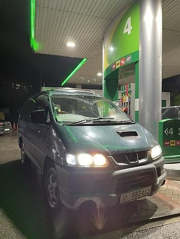 диски на мицубиси делика: Mitsubishi Delica: 1998 г., 2.5 л, Автомат, Дизель, Минивэн — 6