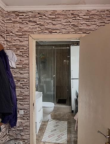 Үйлөр: Продаётся 5‑комнатный дом Площадь: 110 м² Участок: 4 сотки Адрес — 6