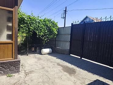 уч коргон: Срочно продаю часгый дом 5 комната жилой санузел 2 комната кухня — 4