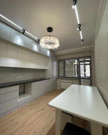 тоголок молдо исанова: 3 комнаты, 100 м², Элитка, 10 этаж, Евроремонт — 1