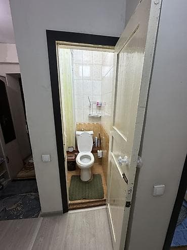 Продажа квартир: 3 комнаты, 58 м², 1 этаж — 7