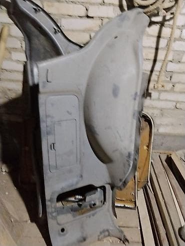 Обшивка багажника Toyota 2002 г., Б/у