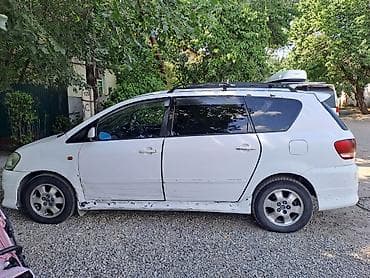 r 21: Toyota Ipsum: 2002 г., Автомат, Бензин, Минивэн — 2