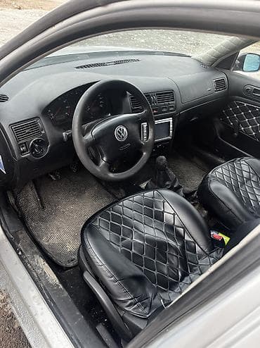 audi a4 2008: Volkswagen Golf: 1998 г., 1.4 л, Механика, Бензин, Хэтчбэк — 7