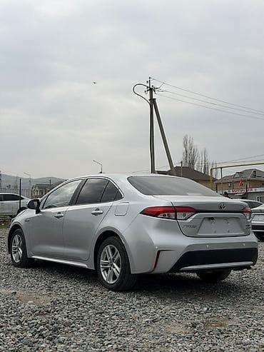 Продажа авто: Toyota Corolla: 2020 г., 1.8 л, Автомат, Гибрид, Седан — 2