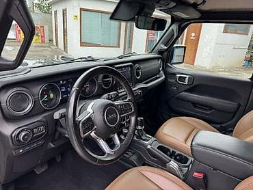 bad e2: Jeep Wrangler: 2021 г., 2 л, Автомат, Гибрид, Внедорожник — 8