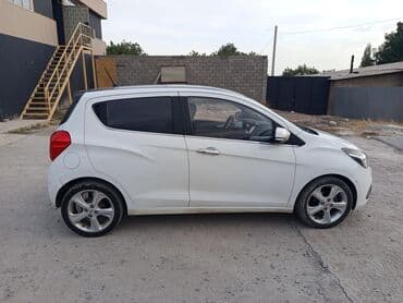 рассрочка авто бишкек без первоначального взноса: Chevrolet Spark: 2015 г., 1.1 л, Автомат, Бензин, Хэтчбэк — 5