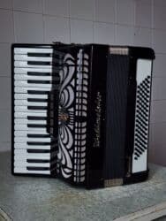 Veltmeister Caprice Москвадан тандалып алып келинген ото мыкты таза at lalafo.kg Veltmeister Caprice Москвадан тандалып алып келинген ото мыкты таза