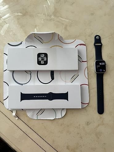 Apple Watch: Apple Watch SE 2 Часы в идеале АКБ 97% Брали новым 45 ММ Есть — 2