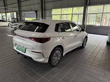 Продажа авто: BYD E2: 2020 г., Автомат, Электромобиль, Хэтчбэк — 4