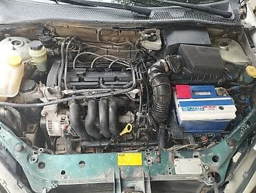 Продажа авто: Ford Focus: 2002 г., 1.6 л, Механика, Бензин, Хэтчбэк — 8