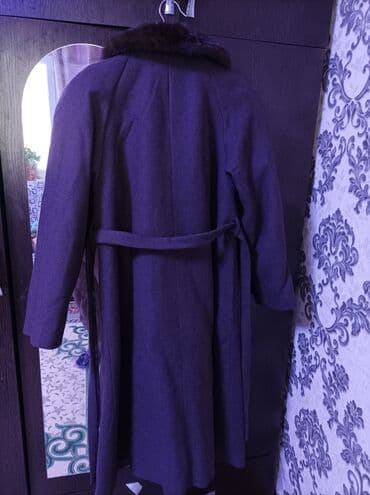 шинель ссср: Продаётся шикарный пальто новый из Ссср.Размер 44 написано но подойдёт — 9