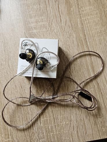sony 2: KZ ZSN Pro — проводные внутриканальные наушники с гибридной схемой — 1