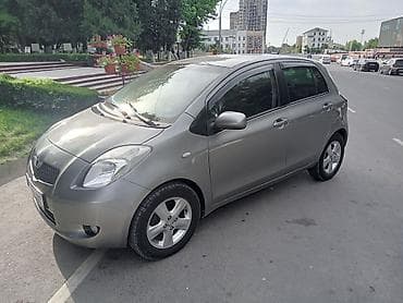 Toyota: Toyota Yaris: 2008 г., 1.3 л, Автомат, Бензин, Хэтчбэк — 2