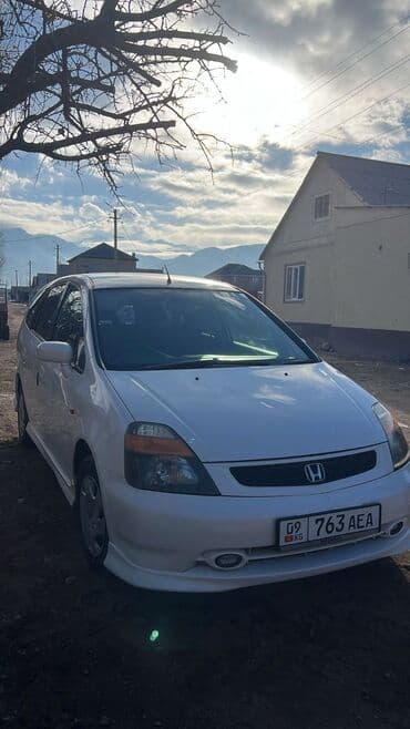 продается в рассрочку авто минивен степ вагон: Honda Stream: 2002 г., Автомат, Бензиновая, Минивэн — 2