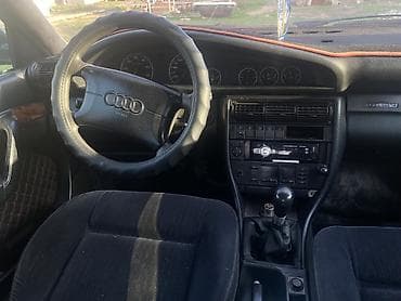 bmw e34 touring: Audi A6: 1995 г., 2.6 л, Бензин, Седан — 6