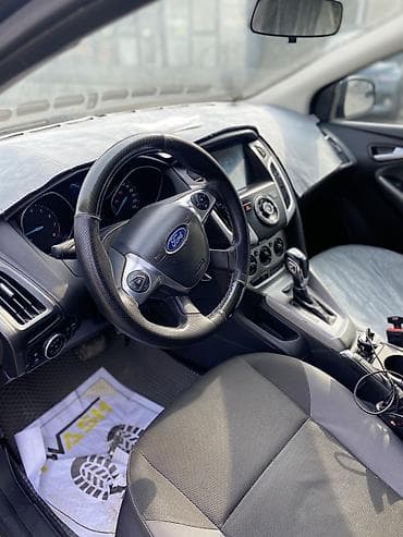 Ford: Ford Focus: 2012 г., 1.6 л, Автомат, Бензин, Универсал — 4