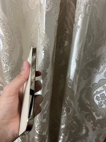 iphone 14 pri: IPhone 14 Pro Max, Б/у, 256 ГБ, Matte Gold, Защитное стекло, Чехол — 2