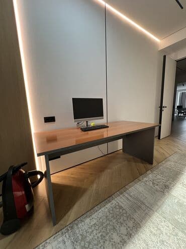 мебель в офис: Офисный стол, Б/у, Нерегулируемый, цвет - Коричневый, Прямоугольный, ЛДСП, Самовывоз — 3