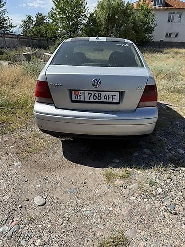 колонный: Volkswagen Bora: 2000 г., Бензин, Седан — 4