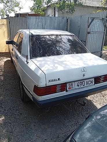 2101 кузов: Mercedes-Benz 190: 1984 г., 2.3 л, Механика, Бензин, Седан — 7