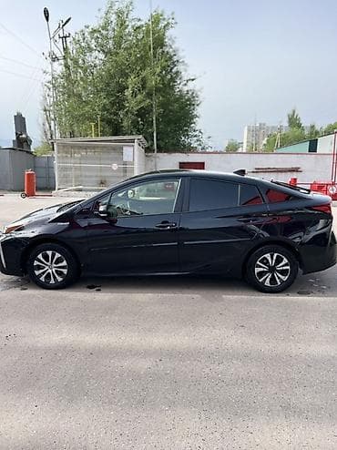 Toyota: Toyota Prius: 2019 г., Гибрид, Хэтчбэк — 6