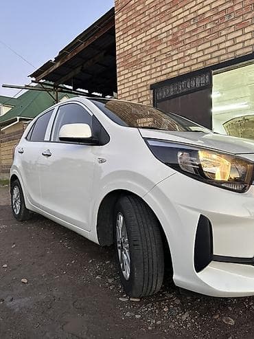 аудио техника: Kia Picanto: 2021 г., 1 л, Автомат, Бензин, Хэтчбэк — 2