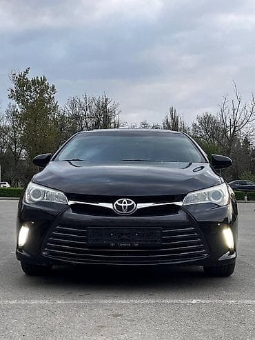 Toyota Camry: 2015 г., 2.5 л, Вариатор, Гибрид, Седан