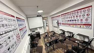 алматинка фрунзе: ✅Срочно срочно 🚨 ✅Сдаю коммерческое помещение в 230м2 свободного — 7