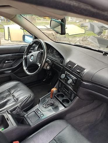 volvo ref: BMW 5 series: 2002 г., Автомат, Бензин, Седан — 6