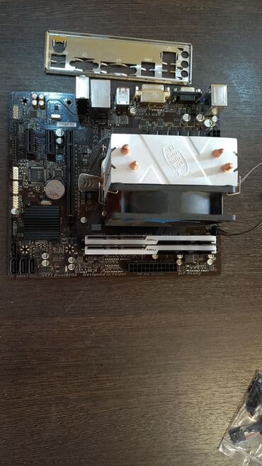 b350: Материнская плата, Б/у — 1