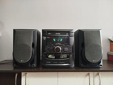 Аудиотехника: Продаю недорого LG музыкальный центр есть AUX есть и другие муз — 1