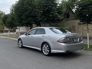 mercedes a class: Toyota Crown: 2010 г., 3.5 л, Вариатор, Гибрид, Седан — 2