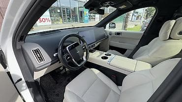 range river: Lixiang L6: 2024 г., 1.5 л, Гибрид, Кроссовер — 7