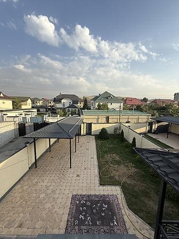 бах: Продаю ТаунХаус в ПРЕСТИЖНОМ районе! 240м2. Участок 4 соток. 3-уровня — 2