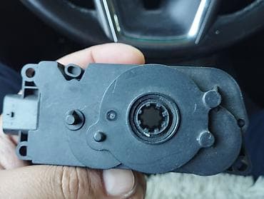 mini jack: Электрический моторчик BMW — 1