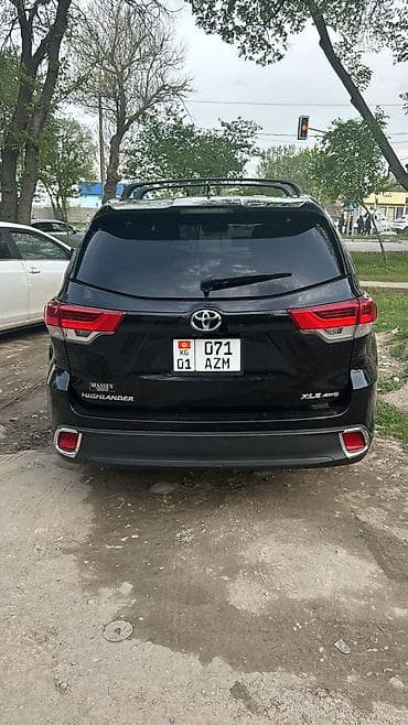 Toyota Highlander: 2018 г., 3.5 л, Кроссовер — 3