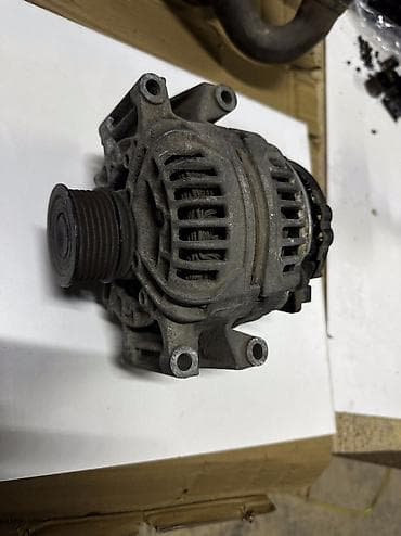 Генератор Audi 2001 г., Б/у, Оригинал, Германия