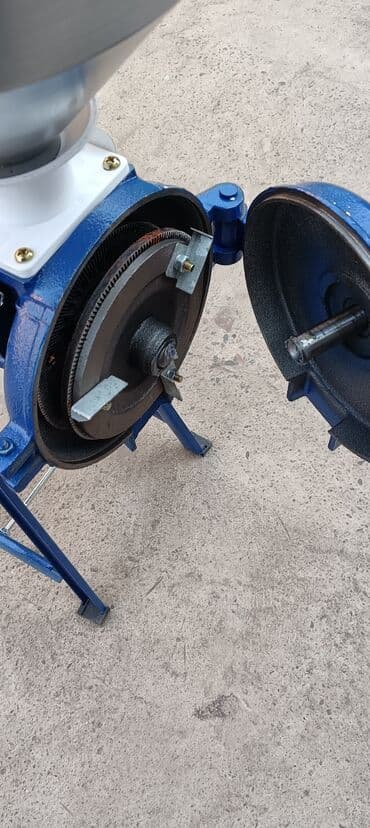 оборудование для производства кукурузных палочек: Мельница дробилка кукуруза, ячмень, перец и тд — 3