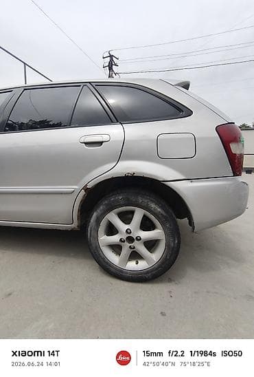 Mazda Familia: 2001 г., Универсал — 3
