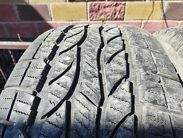 максис: Шины 275 / 55 / R 20, Всесезонная, Б/у, Комплект, Внедорожные (АТ/МТ), Китай, Maxxis — 3