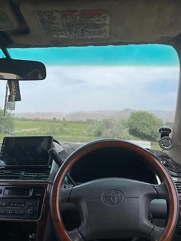 lx 470: Toyota Ipsum: 2001 г., 2 л, Автомат, Бензин, Минивэн — 6